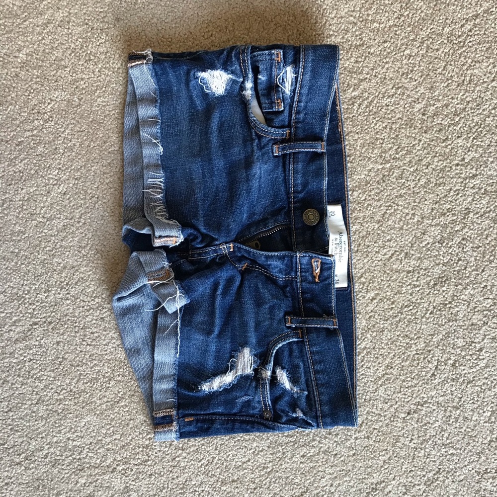 Jean short shorts